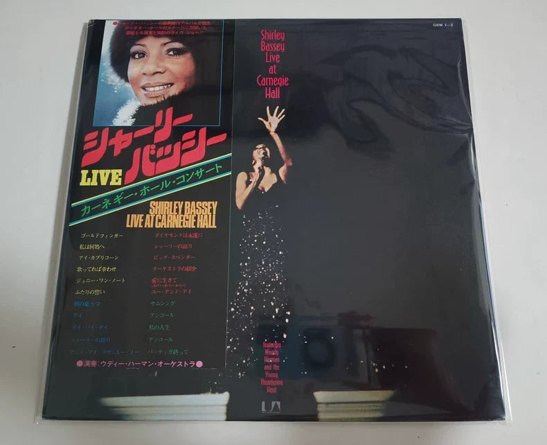 Shirley Bassey – Live at Carnegie Hall – Japanese 2LP