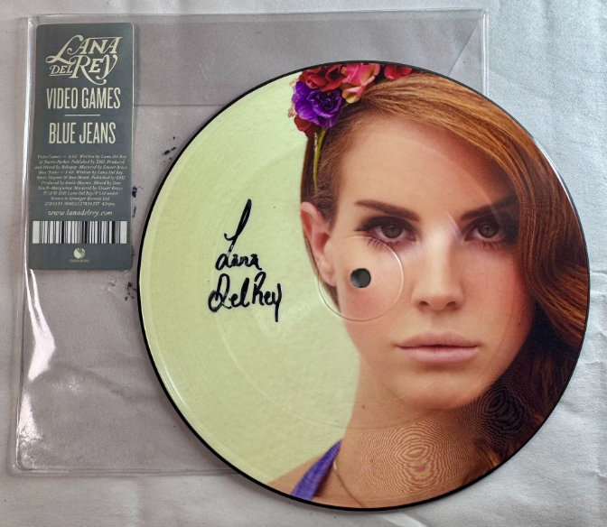 Lana Del Rey Bundle – Born To Die Blue Vinyl / Lust For Life Signed Green Vinyl / Video Games & Blue Jeans Signed Picture Disc
