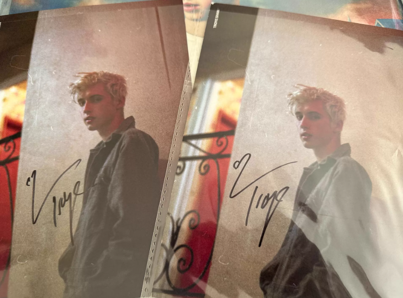 Troye Sivan – Signed Mini Poster