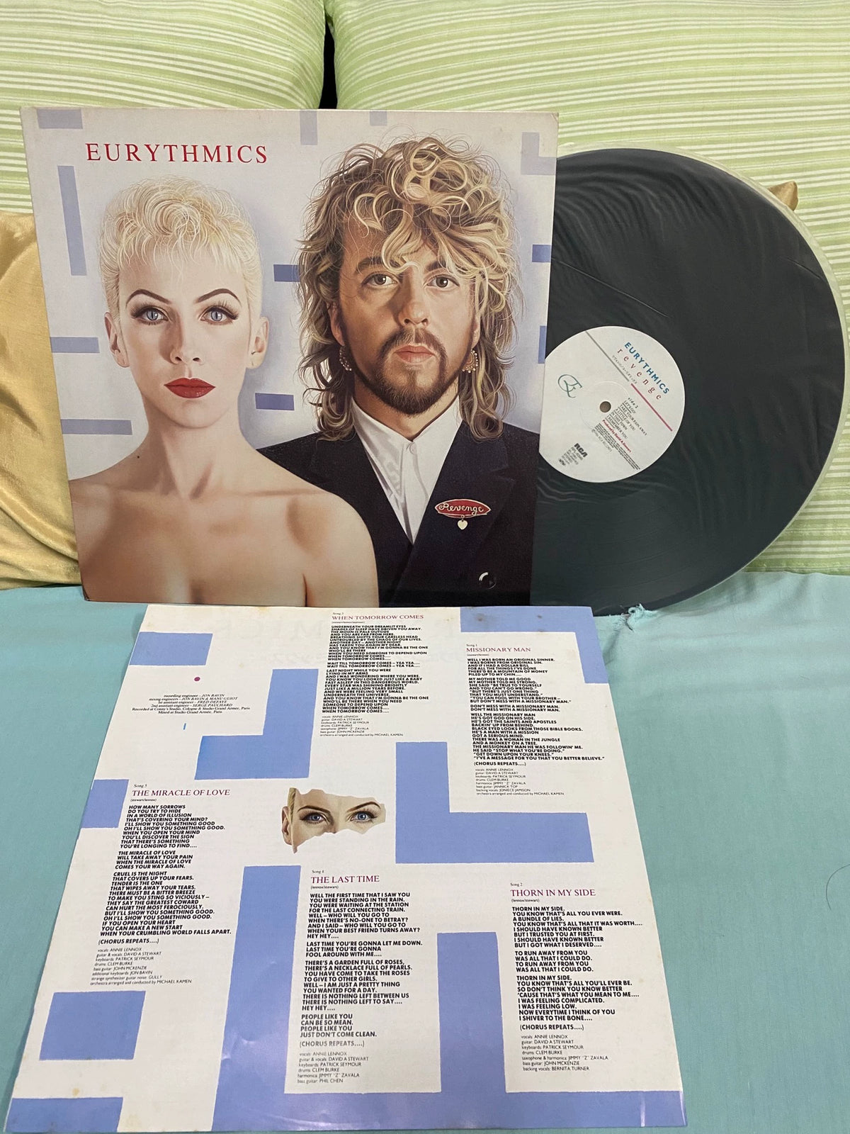 Eurythmics – Revenge; actual item detail