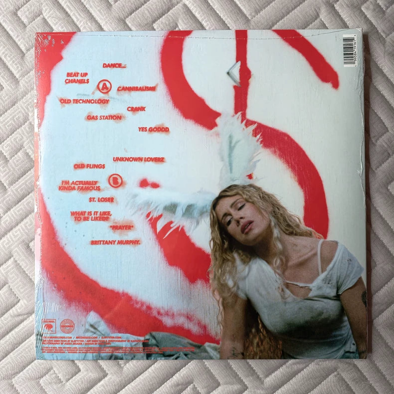 Slayyyter – Wor$t Girl in America – Red Vinyl with Signed Art Card – photo 3
