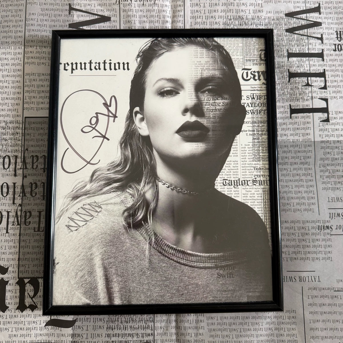 Taylor Swift – reputation Stadium Tour – VIP Signed Poster