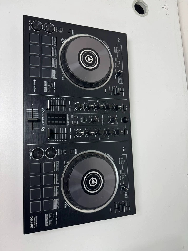 Pioneer DJ DDJ-RB – DJ Controller
