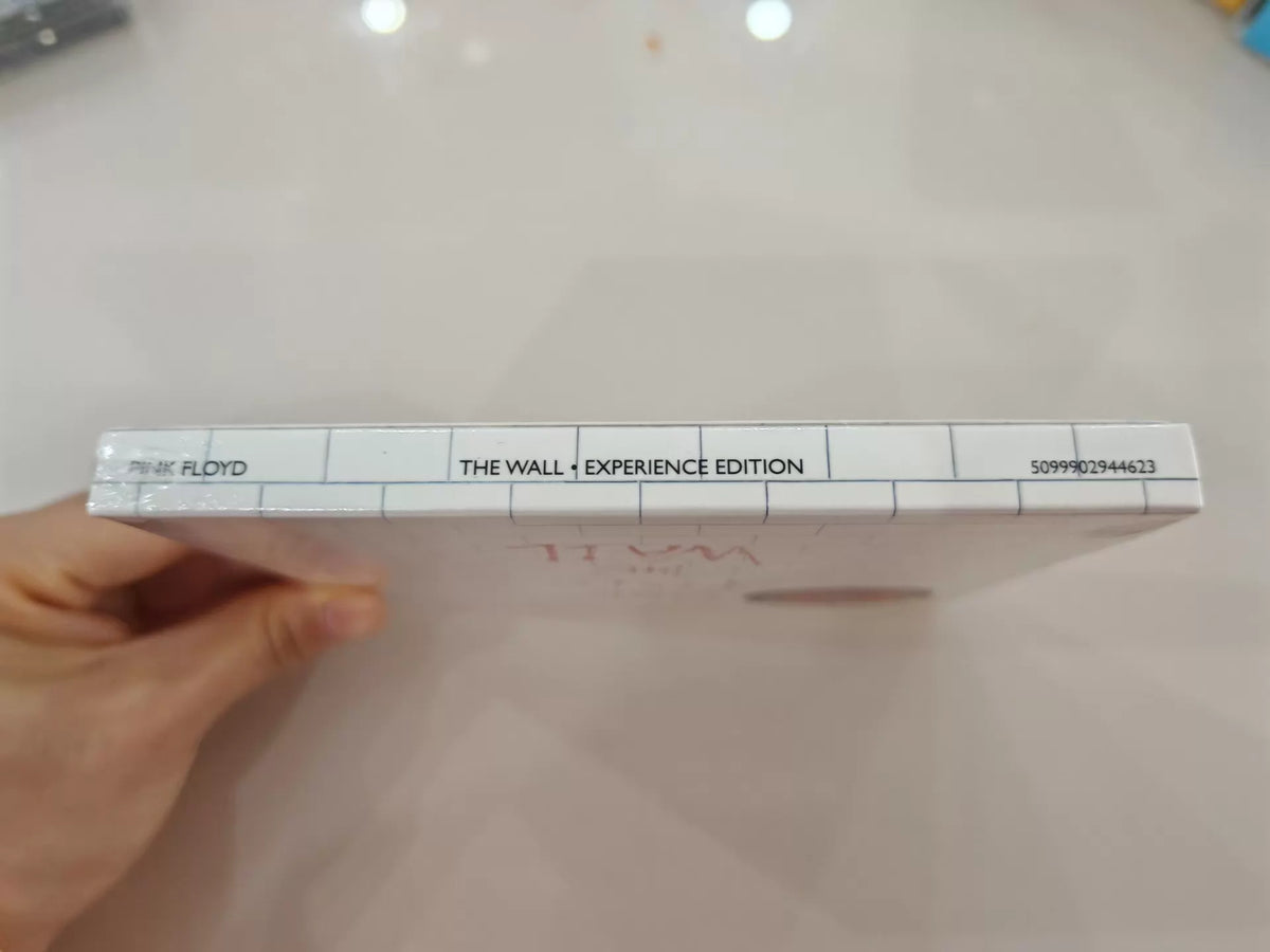 Pink Floyd – The Wall – Experience Edition 3CD – actual item photograph 3