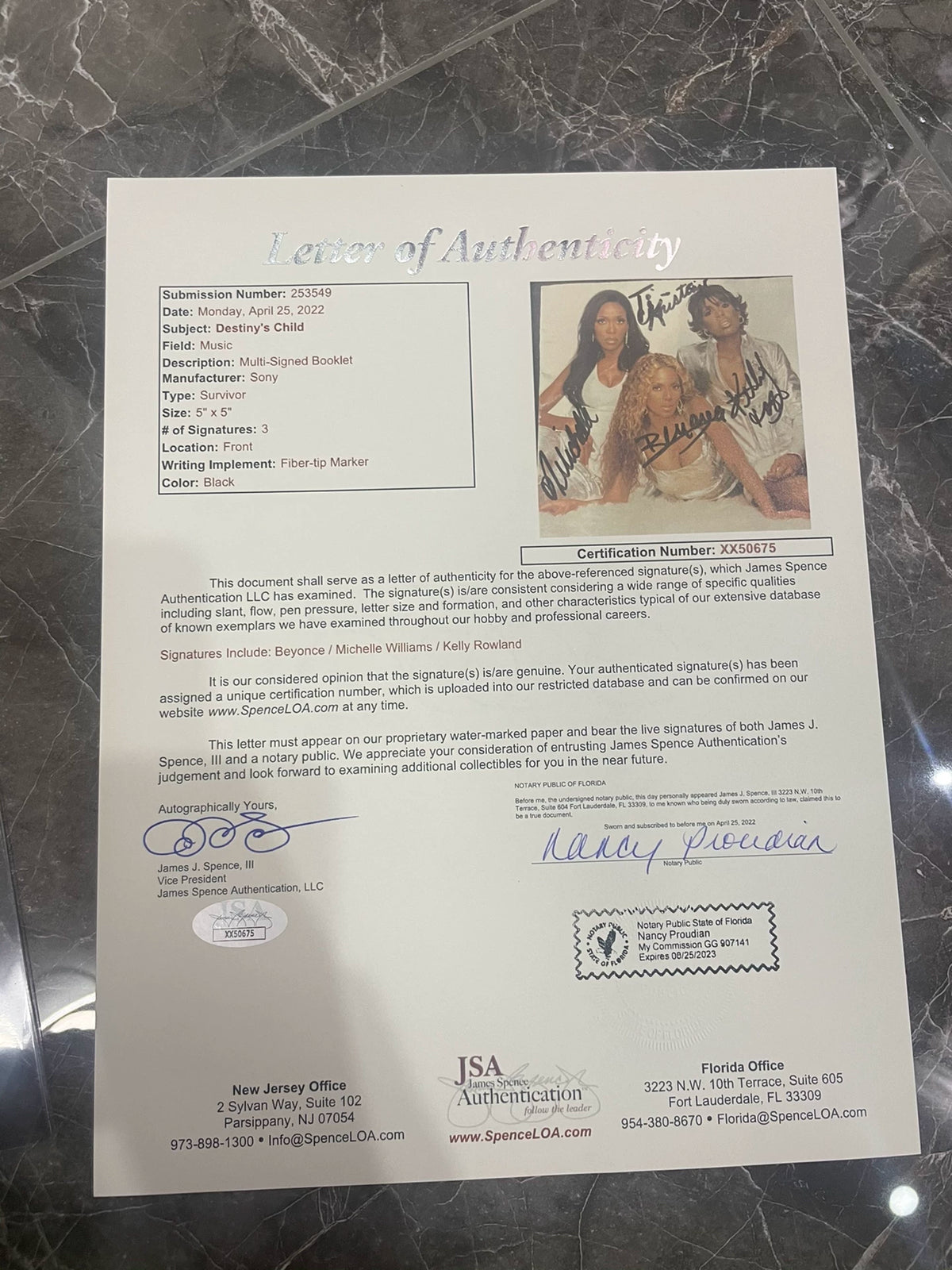Beyoncé – Signed Group Photograph with JSA Certificate