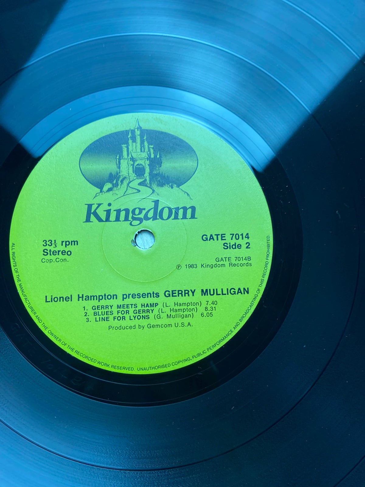 Lionel Hampton Presents Gerry Mulligan – UK LP – actual item photograph 4