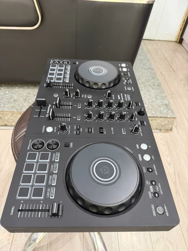 Pioneer DJ DDJ-FLX4 – Two-Channel DJ Controller