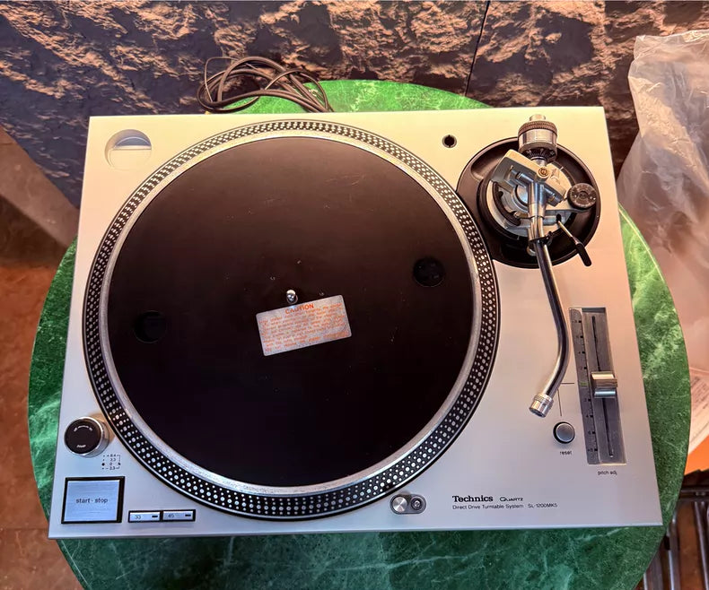 Technics SL-1200MK5 DJ Turntable with Slipmat – image 6