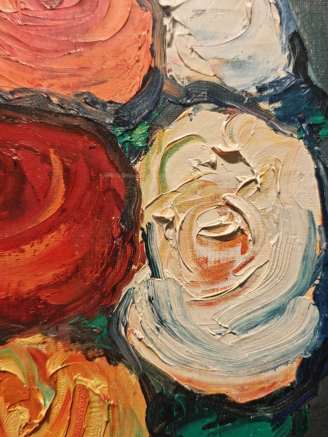 Roses in a Vase – Framed Oil Painting