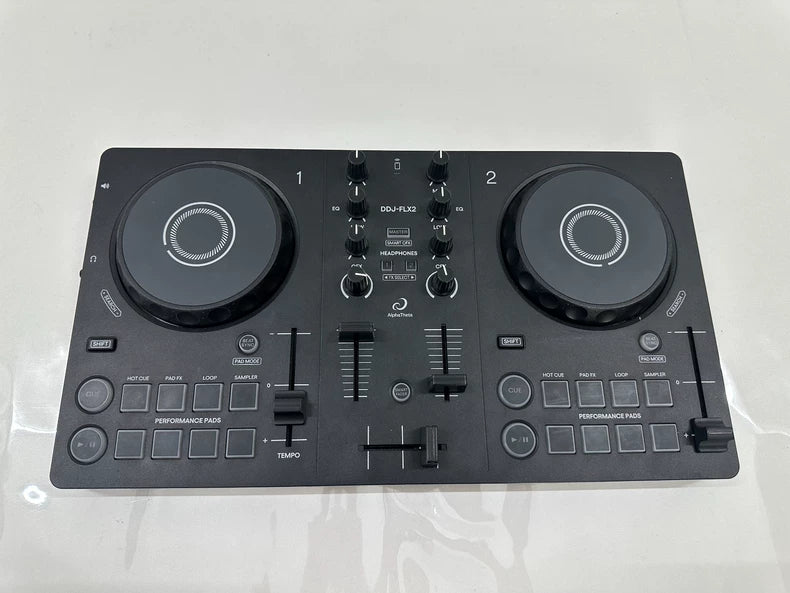 AlphaTheta DDJ-FLX2 – Compact DJ Controller
