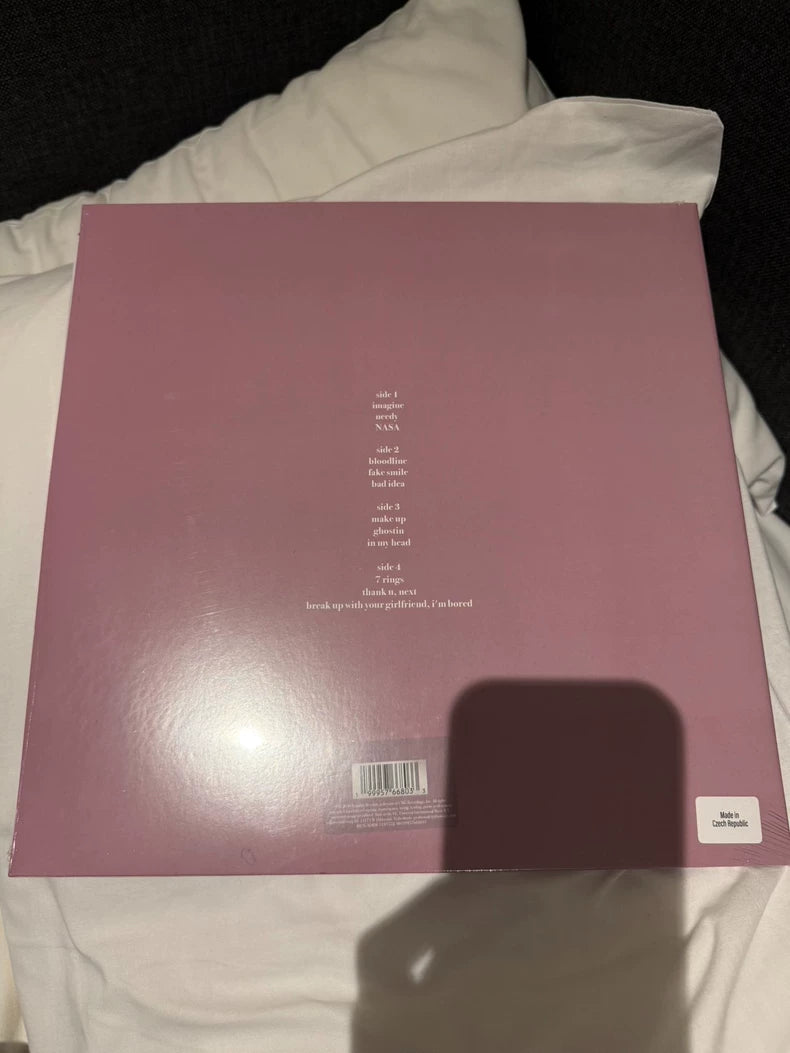 Ariana Grande – Thank U, Next London Exclusive Pink-Cover Vinyl 2LP — detail 2