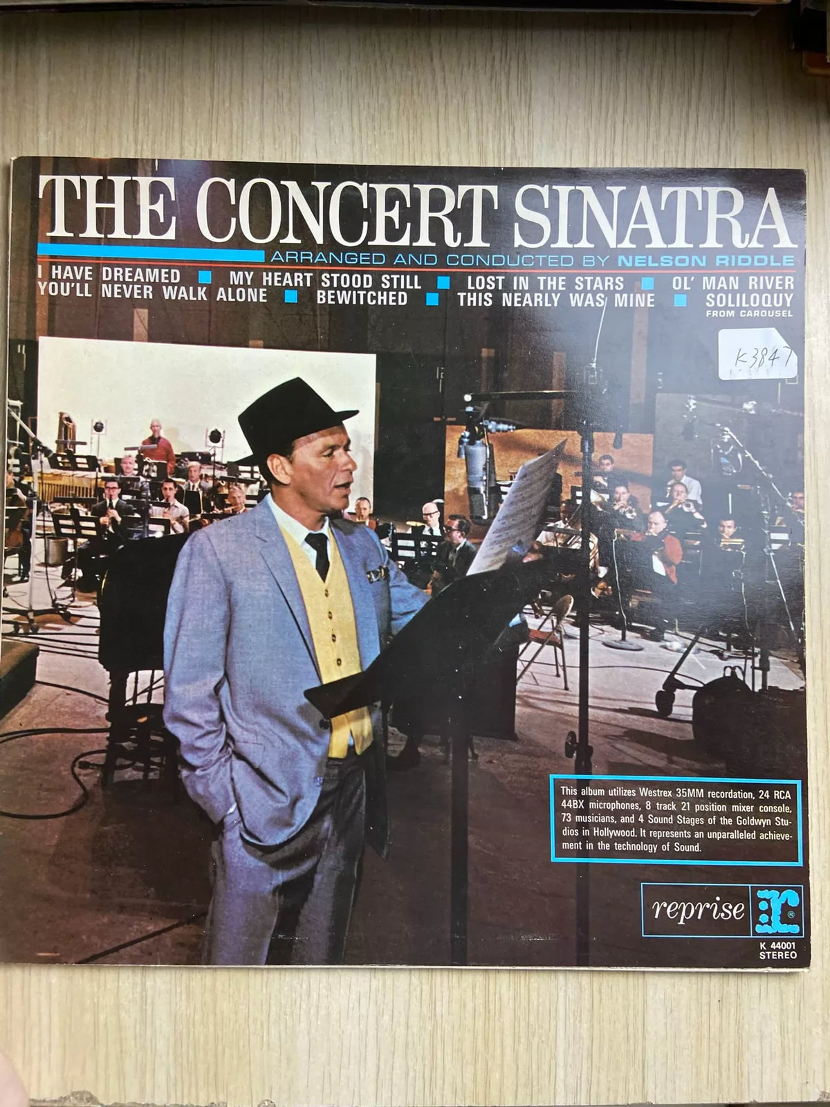 Frank Sinatra – The Concert Sinatra – Stereo Vinyl