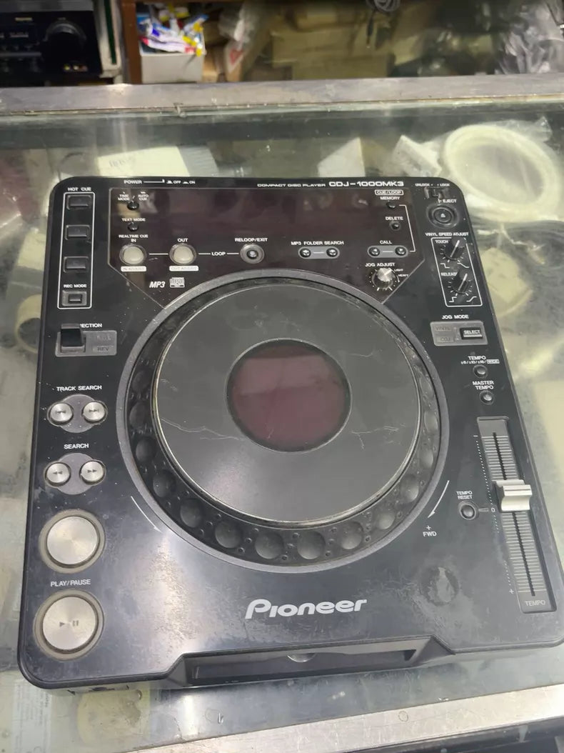 Pioneer CDJ-1000MK3 – DJ CD Player