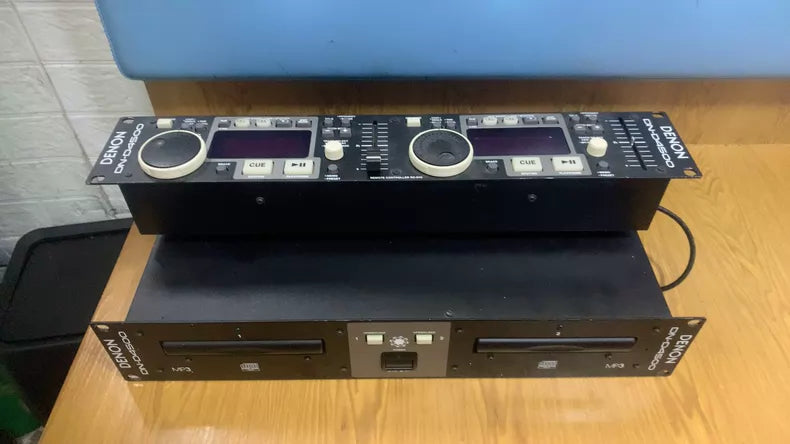 Denon DN-D4500 – DJ Player Set