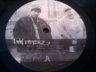 Twin Beredaz : Jezebel / Middle Fingaz (12", Single)