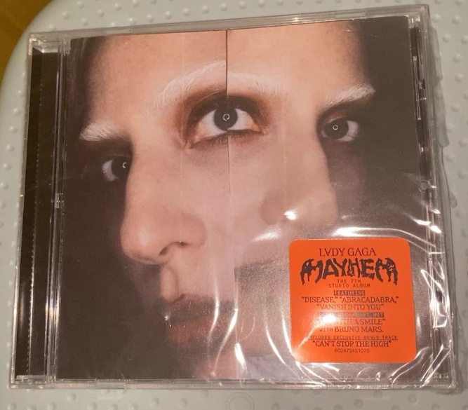 Lady Gaga – Mayhem Signed CD Alternate Cover Edition