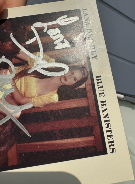 Lana Del Rey – Blue Banisters Signed Insert