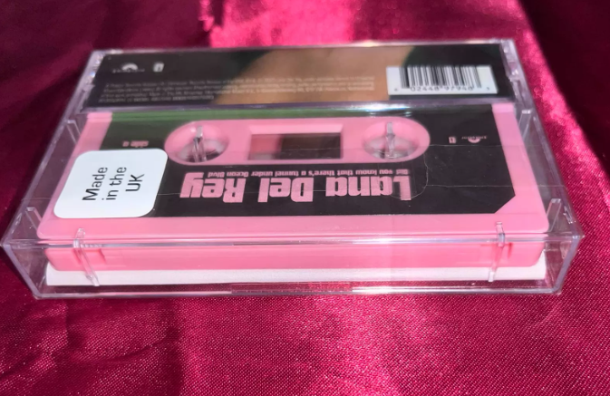 Lana Del Rey - Did You Know That There's a Tunnel Under Ocean Blvd Pink Shell Cassette Tape (UK Version)