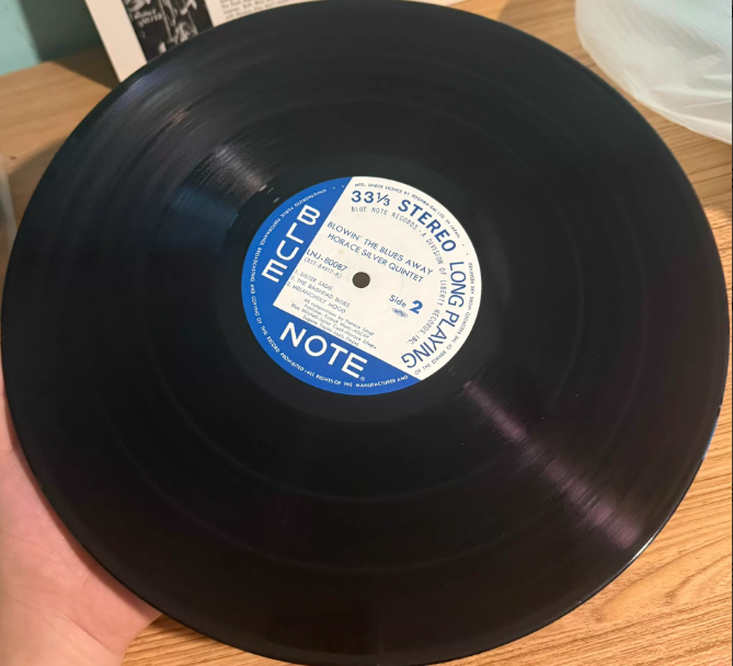 Horace Silver - Blowin' The Blues Away (1976 Japanese Blue Note LP, NM/VG+)