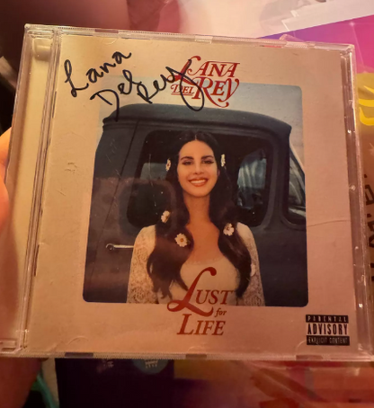 Lana Del Rey – Lust For Life Hand-Signed CD