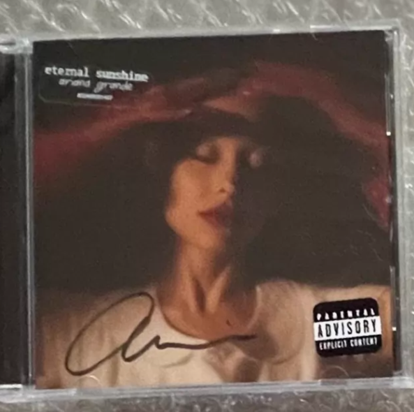 Ariana Grande – Wicked Signed CD Bundle