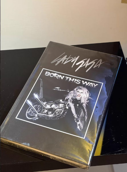 Lady Gaga – Born This Way Taiwan Collector's Set CD Box Set