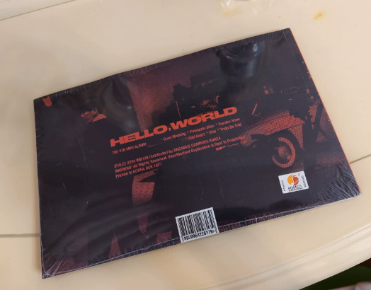 Baekhyun – Hello, World US Press Signed CD Album