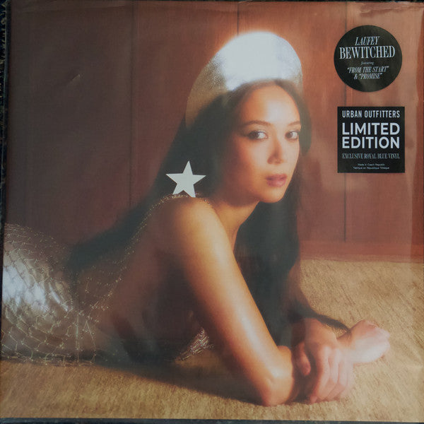 Laufey (2) : Bewitched (LP, Album, Ltd, Blu)