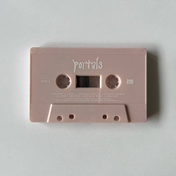 Melanie Martinez (2) : Portals (Cass, Album, Dus)