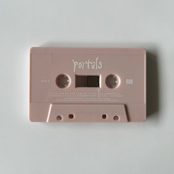 Melanie Martinez (2) : Portals (Cass, Album, Dus)