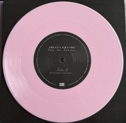 Ariana Grande : Love Me Harder (7", Single, Ltd, Pin)