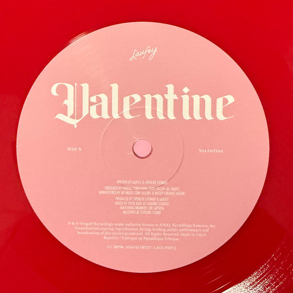Laufey (2) : Valentine (7", Shape, Single, Ltd, Num, RE, Red)