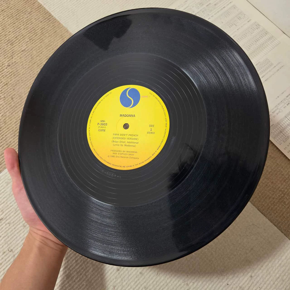 Madonna – Papa Don't Preach – Japan 12-inch Vinyl Single P-3603 with OBI