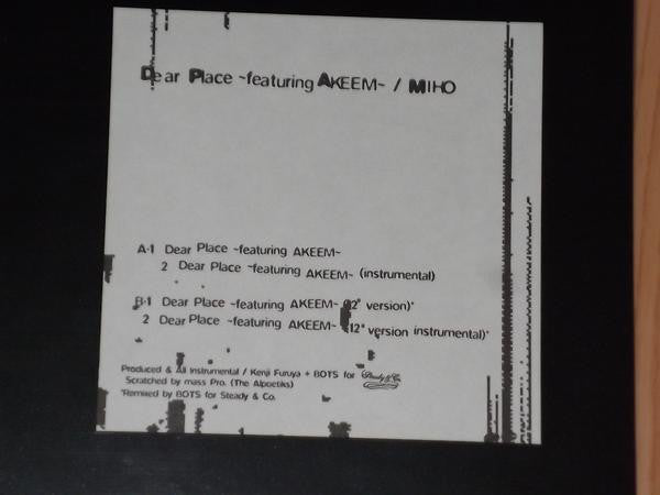 Miho (2) Feat. Akeem (4) : Dear Place (12")