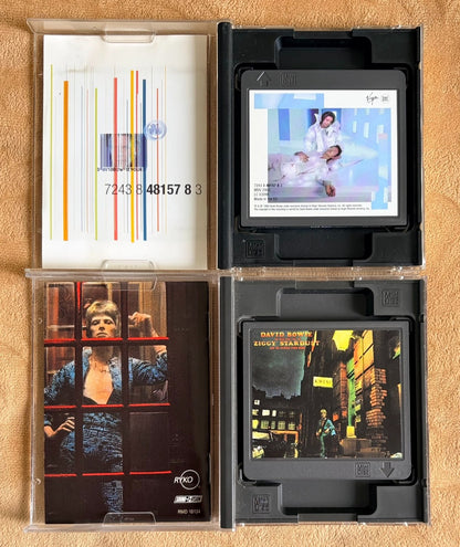 David Bowie – Hours... + The Rise And Fall Of Ziggy Stardust And The Spiders From Mars Original MiniDisc Bundle