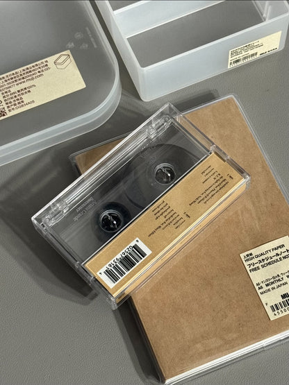 Ariana Grande - Sweetener (Cassette) (Near Mint (NM or M-))