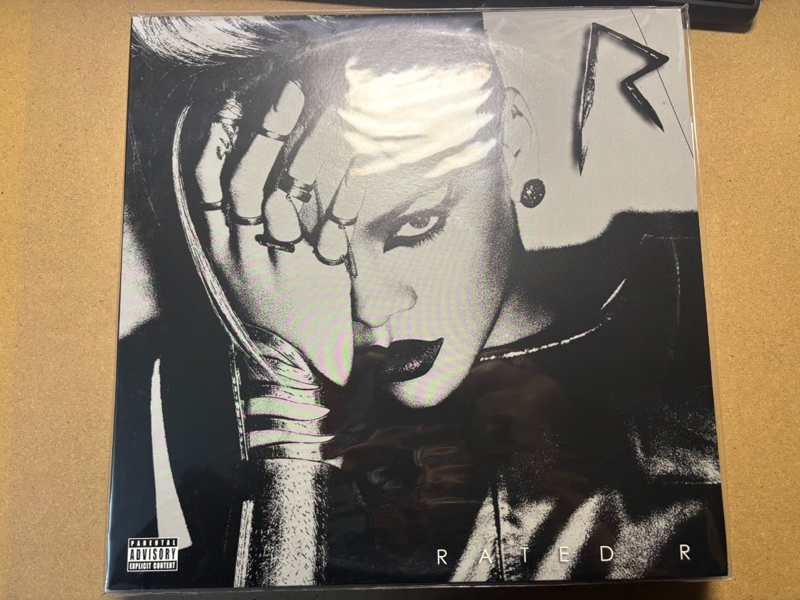 Rihanna – Complete Studio Albums Vinyl Box Set Signed Edition