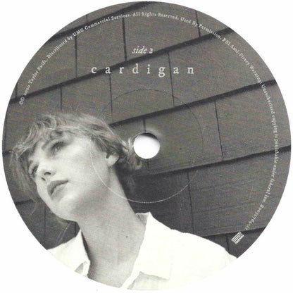 Taylor Swift – Cardigan (Cabin In Candlelight Version)