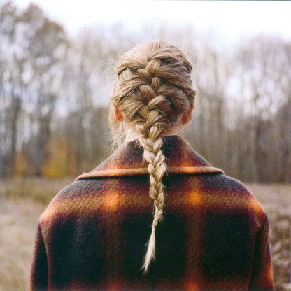 Taylor Swift – Evermore front cover