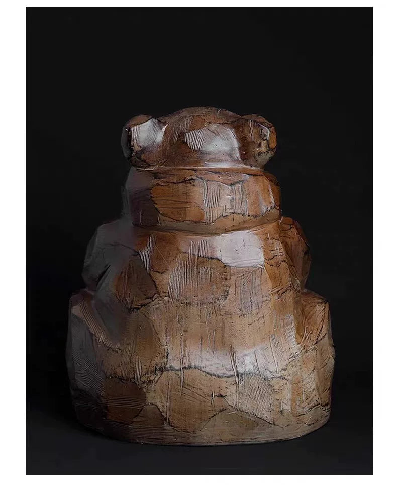Guardian Bear – Wood-Effect Resin Sculpture – 37 cm