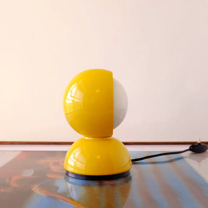 Artemide Eclisse Yellow Table Lamp by Vico Magistretti – 1970s Vintage — original seller image 4