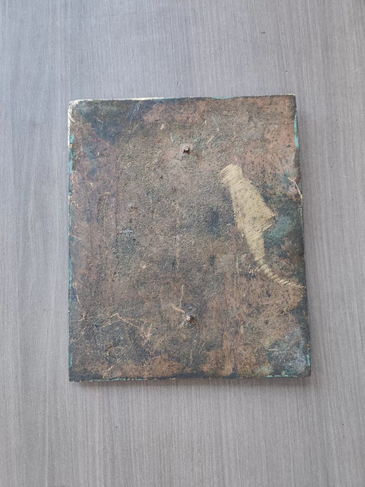 Two Figures – Vintage Metal Relief Plaque – detail 3
