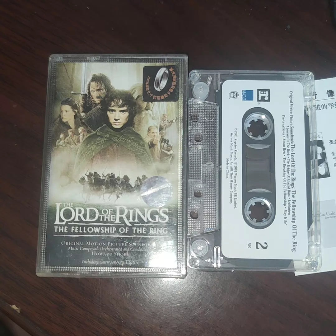 The Lord of the Rings: The Fellowship of the Ring – Soundtrack, Chinese Edition (Cassette) – photo 1