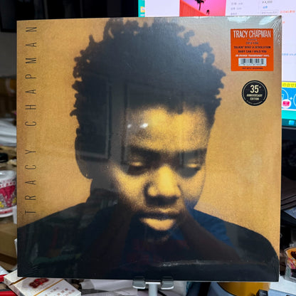 Tracy Chapman – Tracy Chapman – 35th Anniversary Transparent Orange Vinyl (LP)