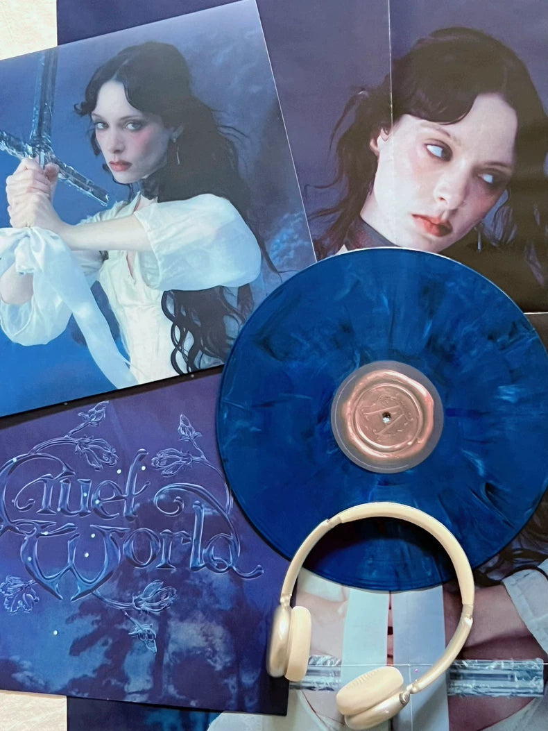 Holly Humberstone – Cruel World – Blue Marble Vinyl LP