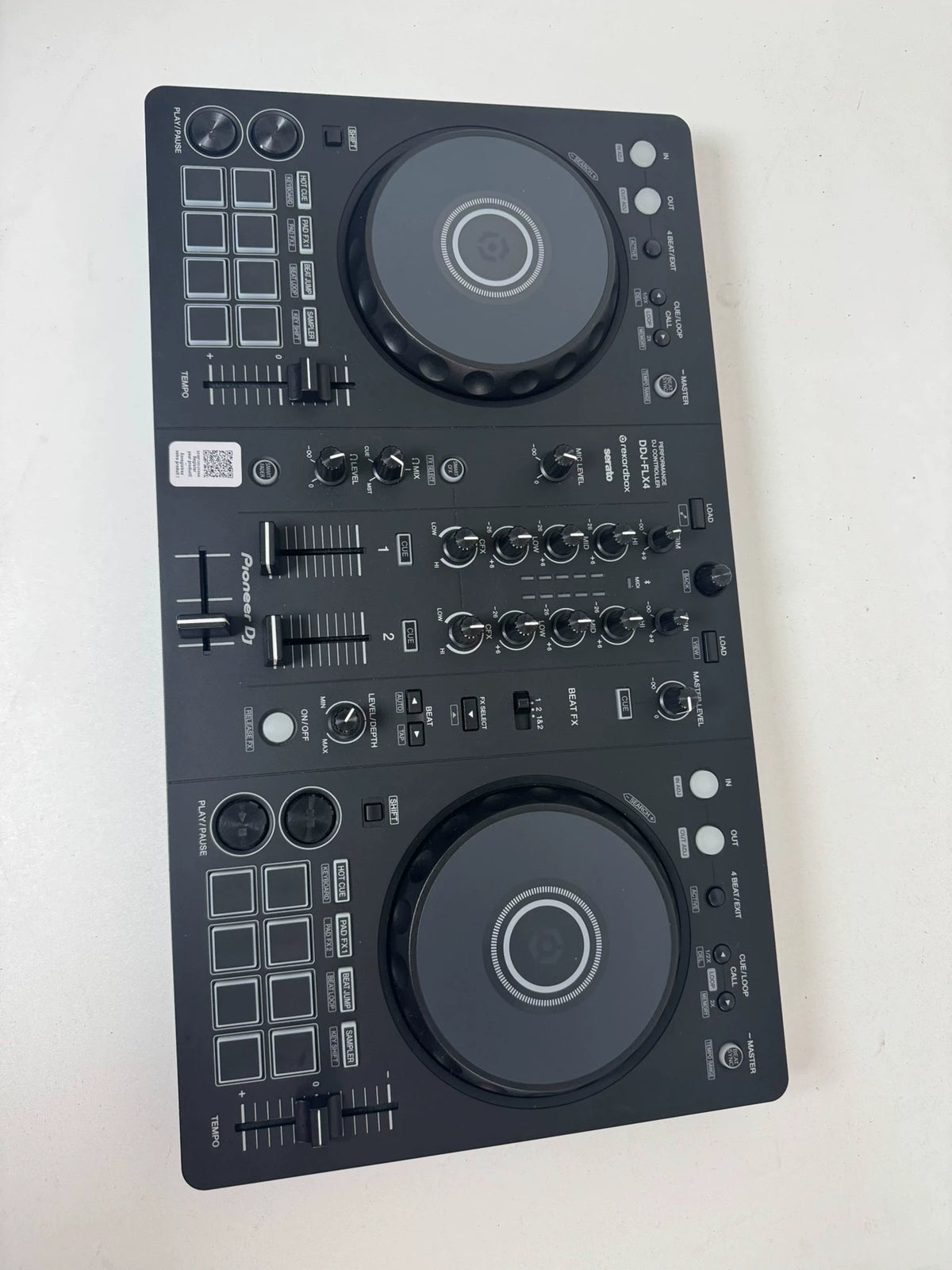 Pioneer DJ DDJ-FLX4 – New Boxed Controller – detail 2