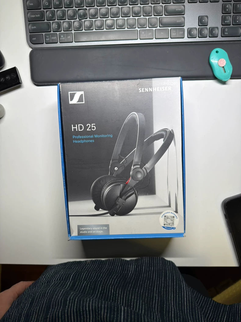 Sennheiser HD 25 – Professional Monitoring Headphones