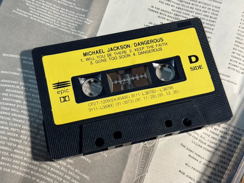 Michael Jackson – Dangerous 2 1991 Korean First-Press Cassette