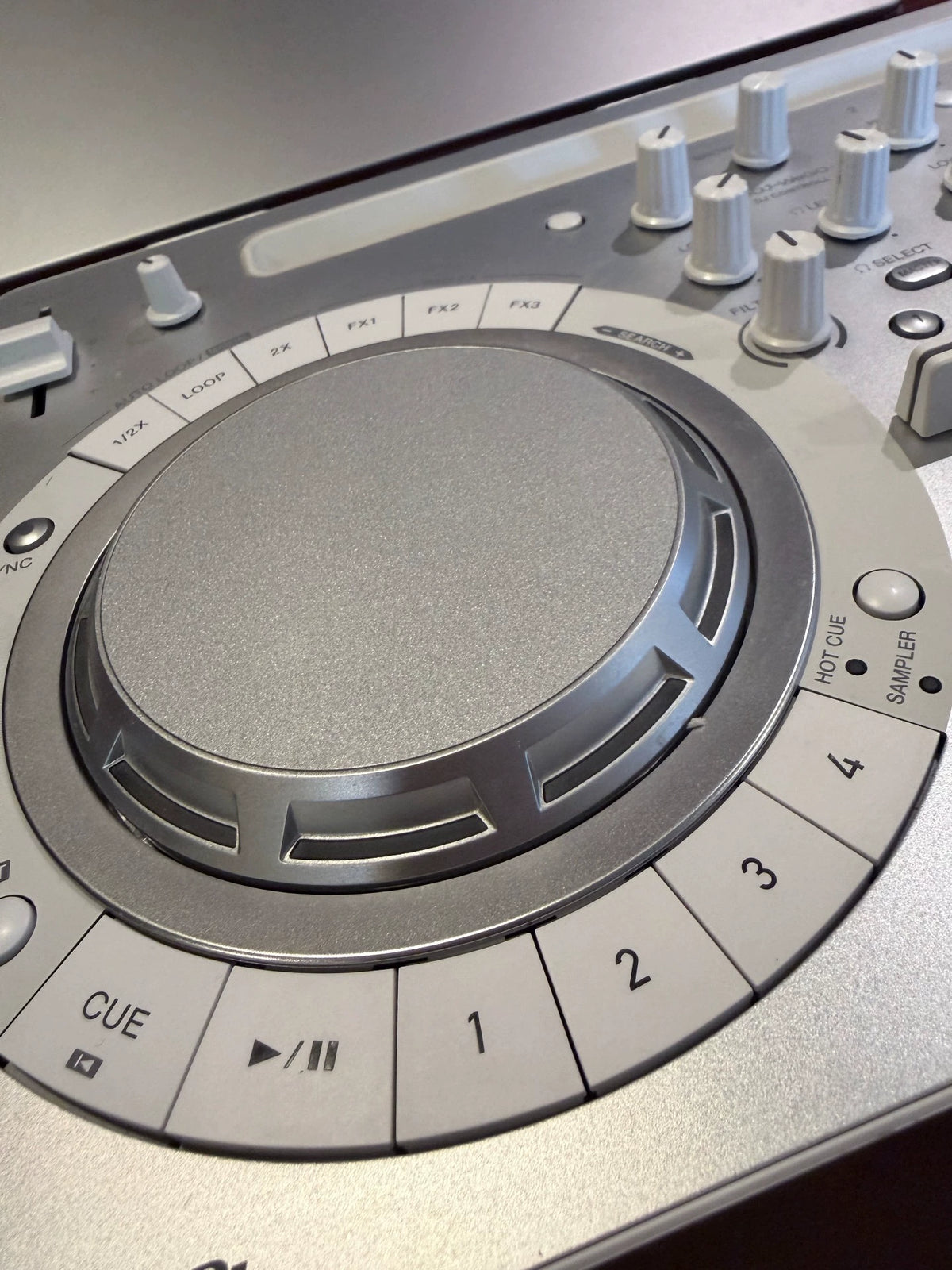 Pioneer DDJ-WeGO4 – White DJ Controller – actual item photograph 2
