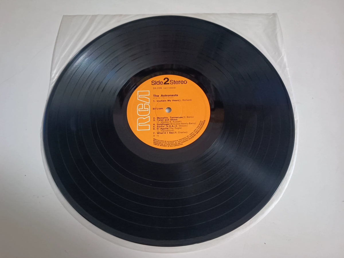 The Astronauts – Golden Disk – Japanese RCA Vinyl LP with Obi – detail 4